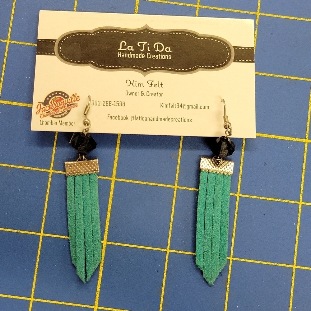 Turquoise Pleather Beads Earrings 2.25"